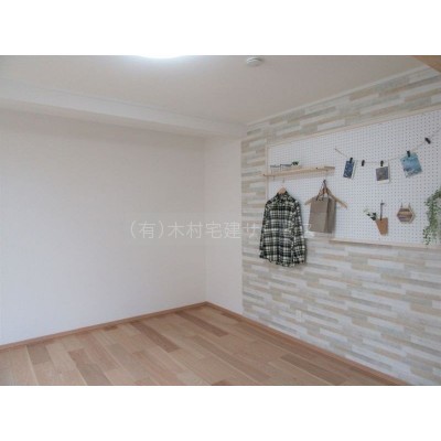 1階 洋室8帖