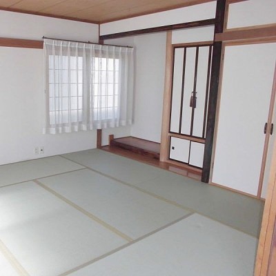 和室(床の間・仏壇入れ・物入れ)
