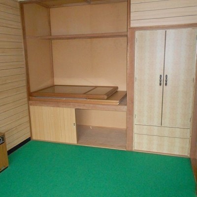 【2階洋室6帖】