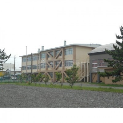 登別市立鷲別中学校