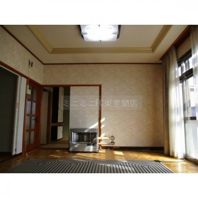 居間