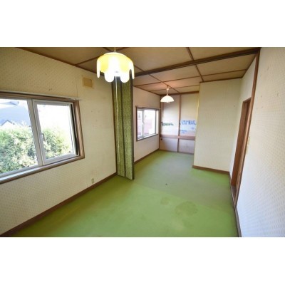 2階7.5帖洋室です。広々しています。