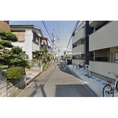 周辺は交通量もすくなく静かで安全な住環境です!