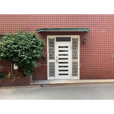 建ぺい率:80% 容積率:400%