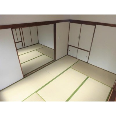 【リフォーム後】1階和室続き間手前の和室6帖です。リビングと