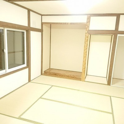 1階和室8帖です。畳表替え、クロス張替、窓樹脂サッシ交換です