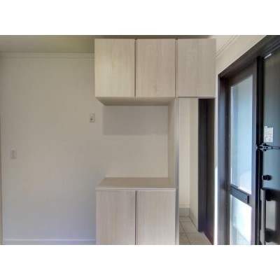 【リフォーム済写真】2階洋室になります。クローゼットの建具も
