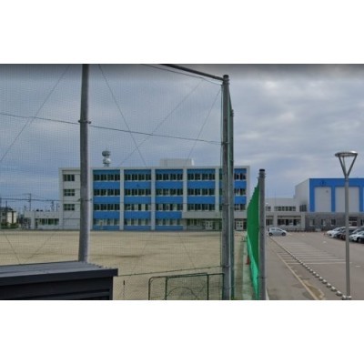室蘭市立天神小学校まで399m