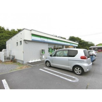 ファミリーマート 登別千歳町店まで1072m