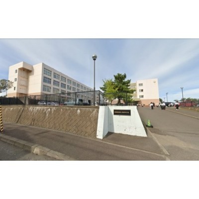北海道室蘭工業高校まで610m