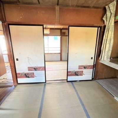 detached この地域の土地参考価格
北海道登別市富士町１丁目18-10
