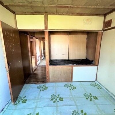 detached この地域の土地参考価格
北海道登別市富士町１丁目18-10