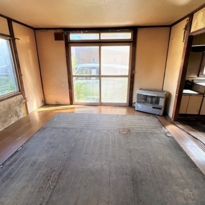 detached この地域の土地参考価格
北海道登別市富士町１丁目18-10