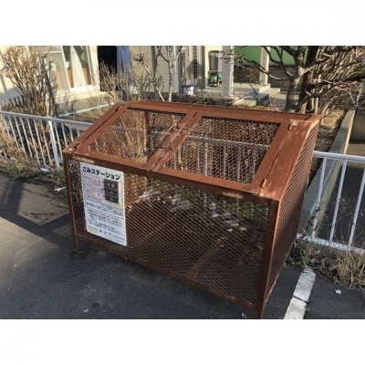 敷地内ごみ置き場