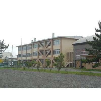 登別市立鷲別中学校