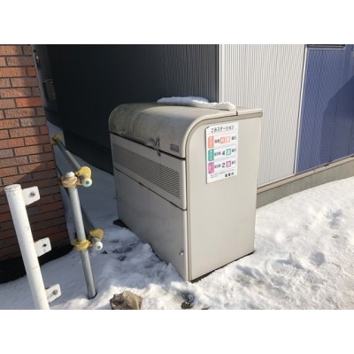 敷地内ごみ置き場