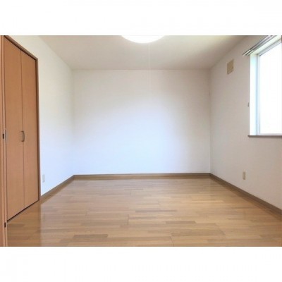 洋室8帖