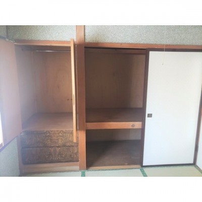 1階和室4.5帖収納