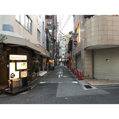 トアウエスト路地