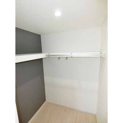 建築中の写真です