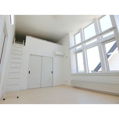 建築中の写真です ※1階同間取り別部屋
