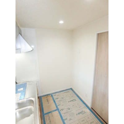 建築中の写真です
