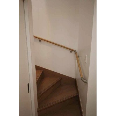 手すり付き階段