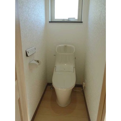 トイレにも窓