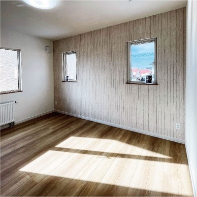 2階主寝室 やわらかい落ちついたお色の部屋です。
