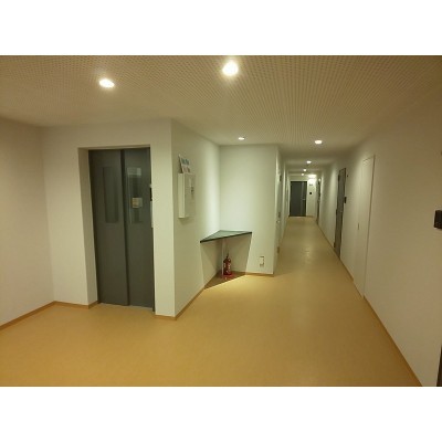 1Fエレベーターホール