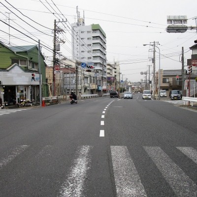 前面道路の幅員約19m!