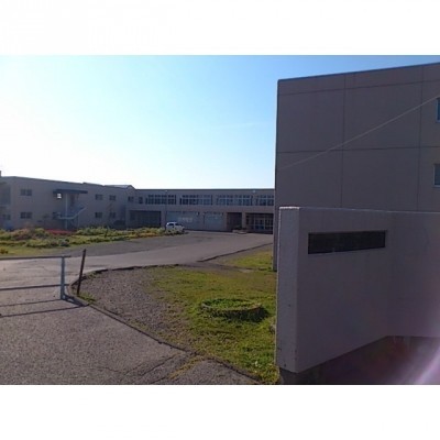 興津小学校