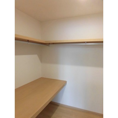 2階 7.5帖 洋室③(W.I.C)