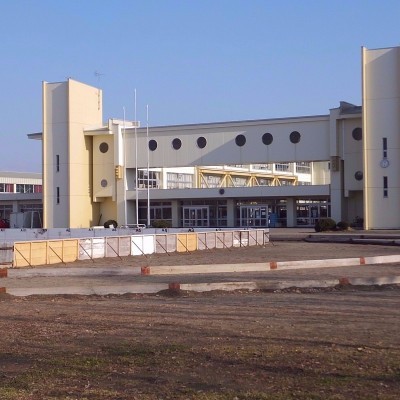 鳥取西小学校