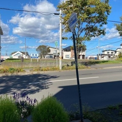 バス停が目の前!