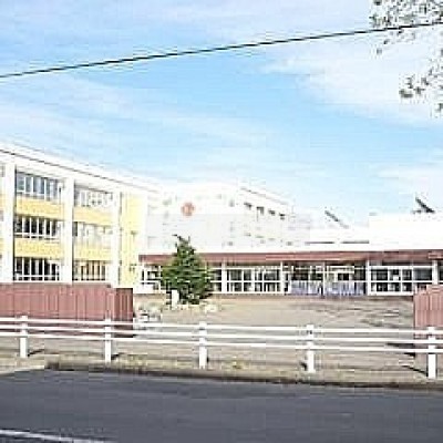共栄中学校