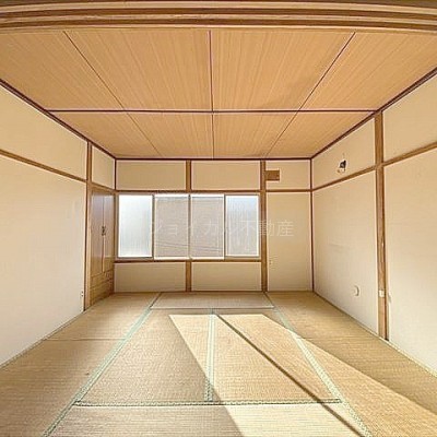 2F8畳和室