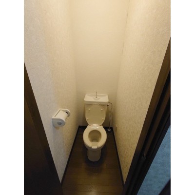 水洗トイレ完備♪