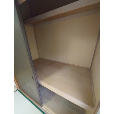 押入れタイプなので収納力抜群です♪