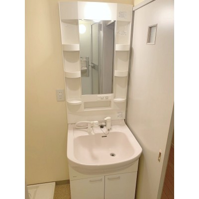 ※入居中につき別部屋画像となります。