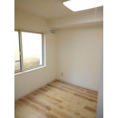 ※入居中につき別部屋画像になります。