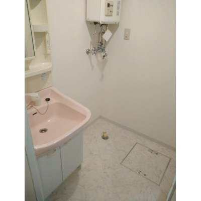 ※入居中につき別部屋画像になります。