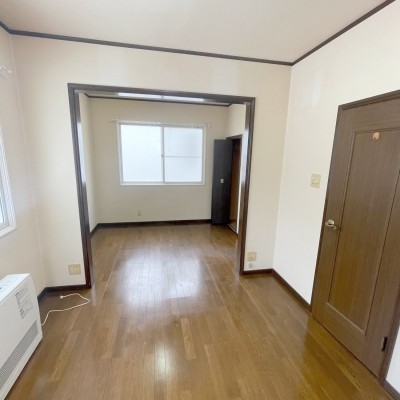 ※入居中につき別部屋画像となります。