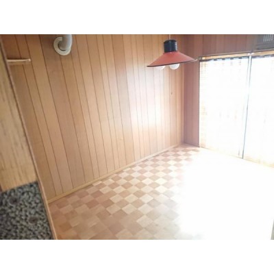 【2階洋室】リフォーム前写真。