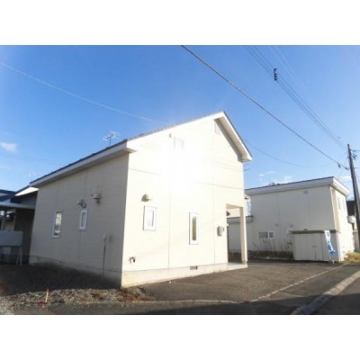 【リフォーム中】外壁と屋根は塗装します。駐車場は普通車3台駐