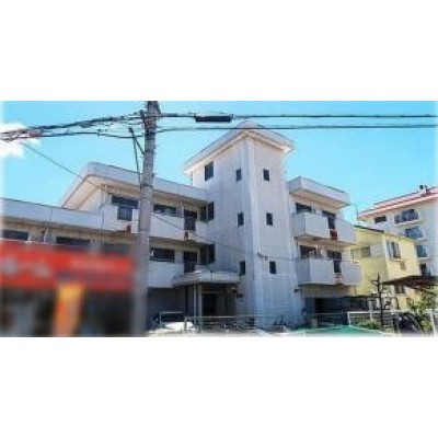 apartment 大阪府高槻市如是町 （詳細非公開）
