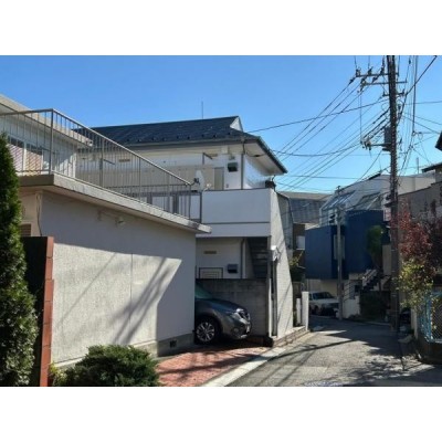 apartment 東京都府中市住吉町２丁目
（詳細な所在地は不動産会社にお問合せください）