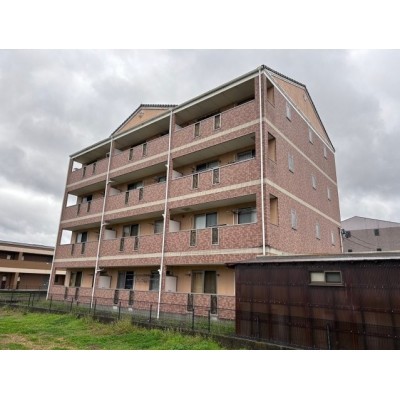 apartment 三重県名張市瀬古口150-1