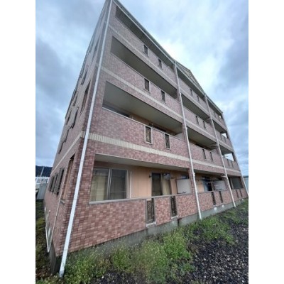 apartment 三重県名張市瀬古口150-1