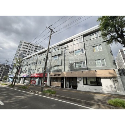 ニュープログレスビル